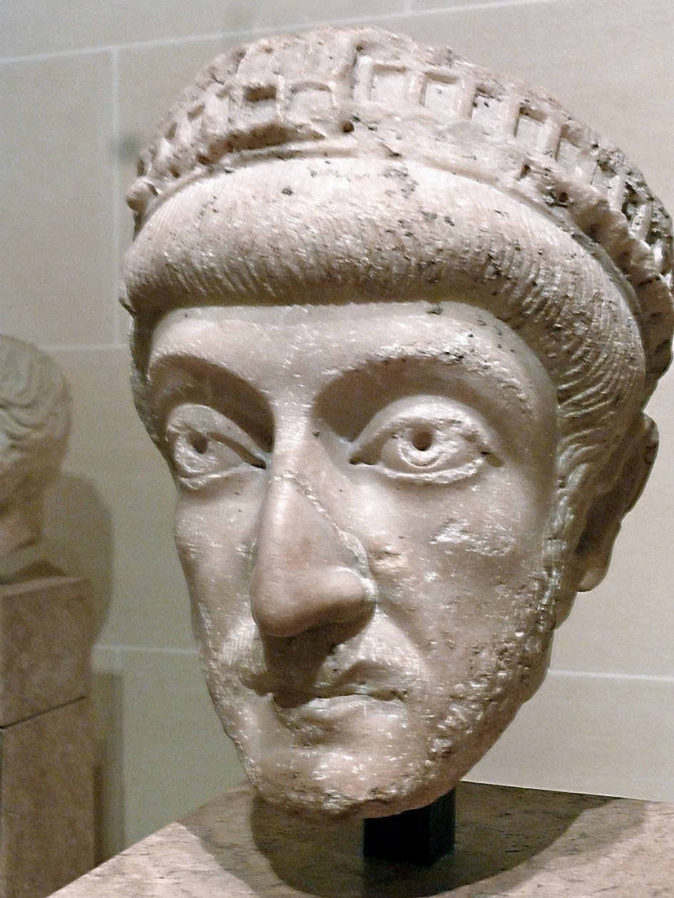 Theodosius II (marmor) af Roman