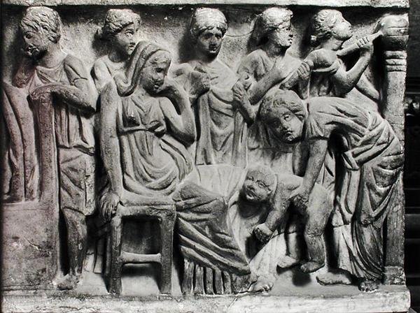 Relief, der viser en kvinde, der græder over den afdøde, detalje fra konklamationens sarkofag af Roman Roman