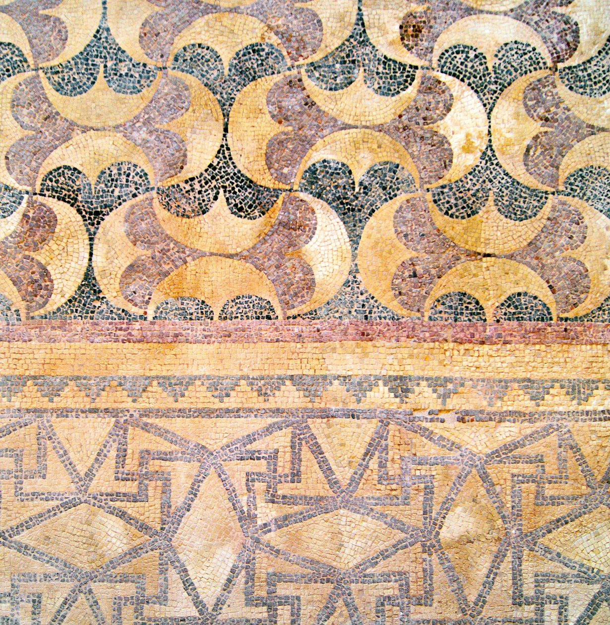 Detalje af geometrisk teglværk, House of Theseus, Paphos, Cypern mosaik af Roman