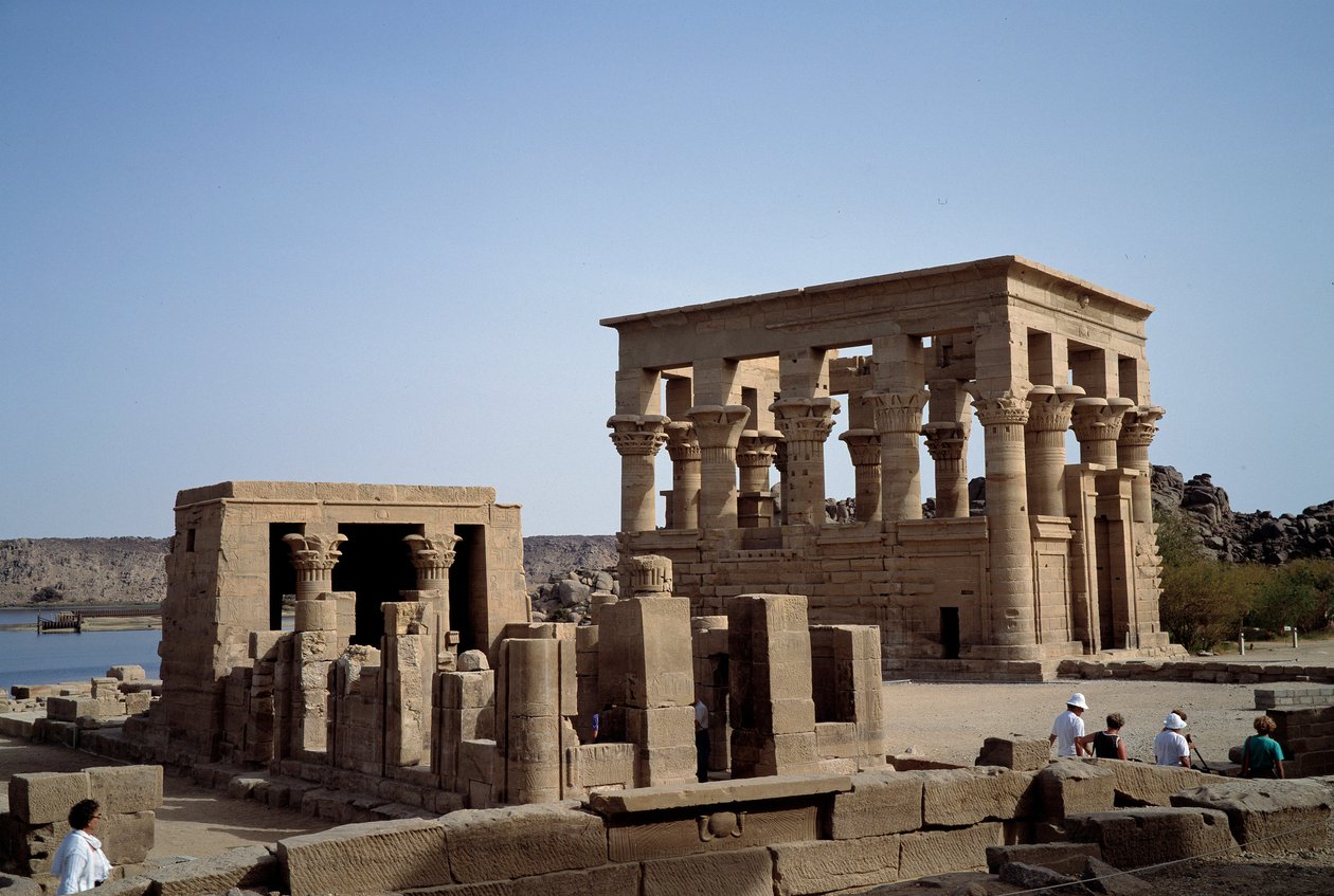Egyptisk oldtid: kiosk af Marcus Ulpius Trajanus (Trajan eller traiano) romersk kejser. 2. århundrede Aswan, Philae. Egypten af Roman