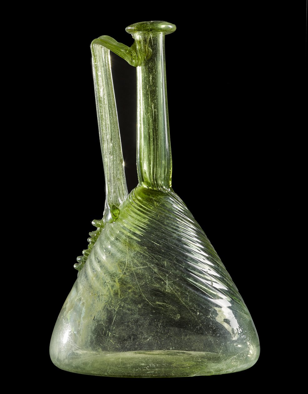 Flagon, fra Brackenbraes, Turriff, Aberdeenshire (blæst grønt glas) af Roman
