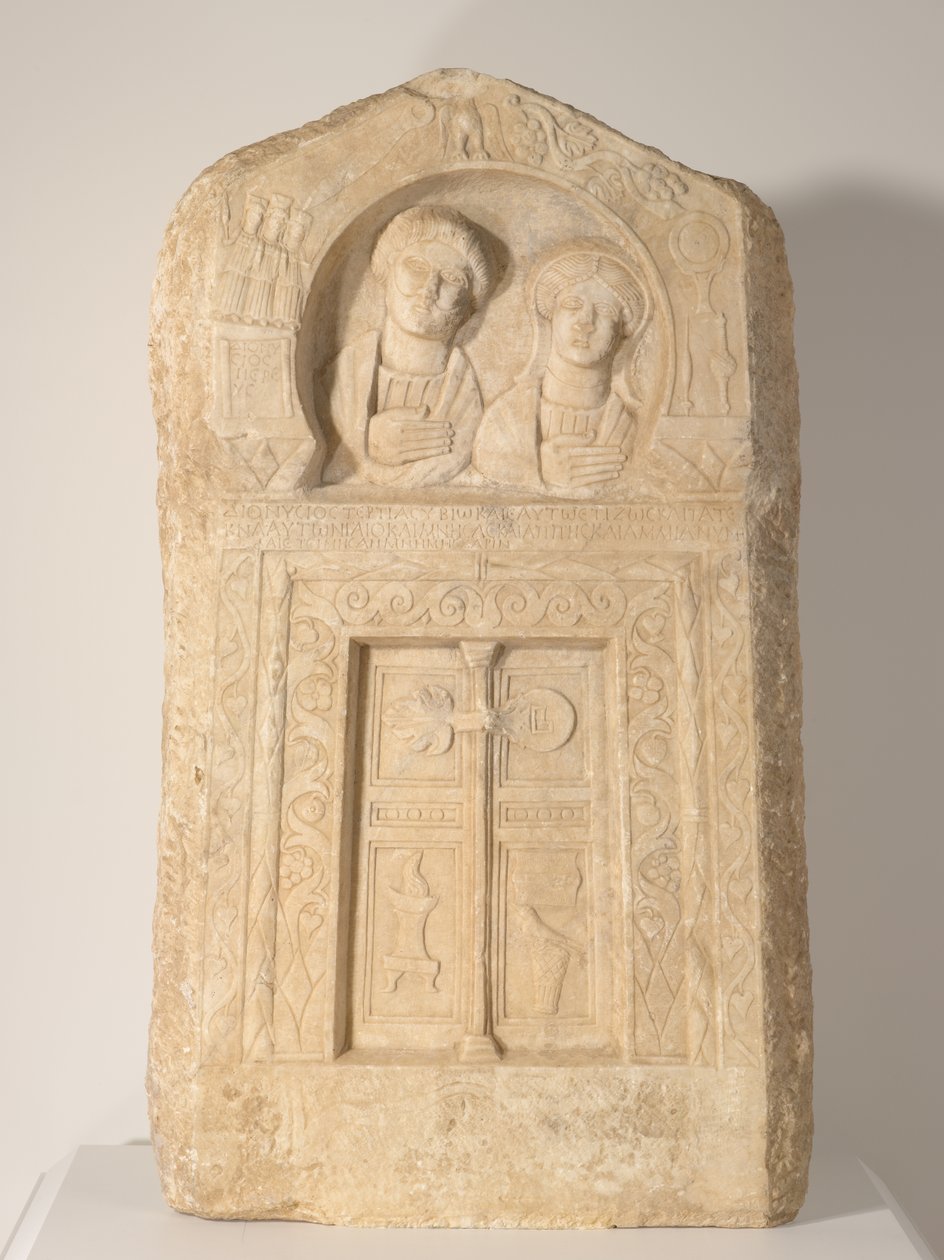 Begravelsesstela for præsten Dionysios og hans kone, Tertia, ca. 240-260 (marmor) af Roman