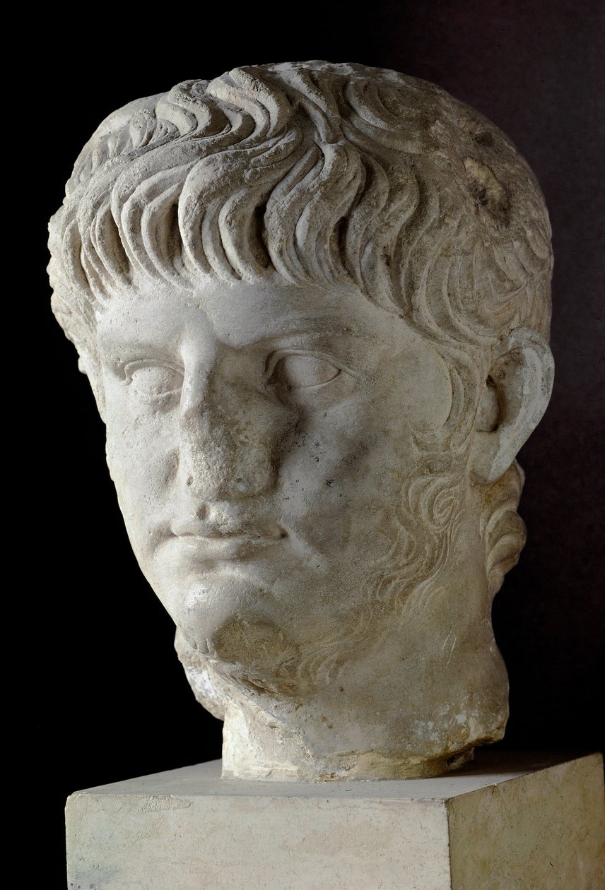 Marmorhoved af Nero (Nero Claudius Caesar Augustus Germanicus) (37-68 AD) Rom, Museo Nazionale Romano - Buste af kejser Nero (Nero Claudius Caesar Augustus Germanicus) (37-68 AD) - Marmorskulptur - Musei Capitolini, Rom, Italien af Roman