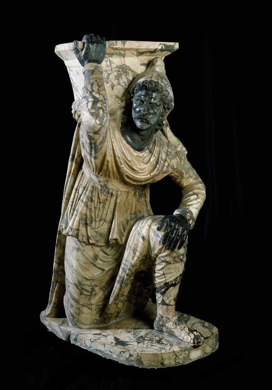 Persisk tjenerstatue knæler. Romersk marmorskulptur inspireret af skolen i Pergamo. 170-180 e.Kr. Svag. 164 cm Museo Archeologico Nazionale, Napoli af Roman