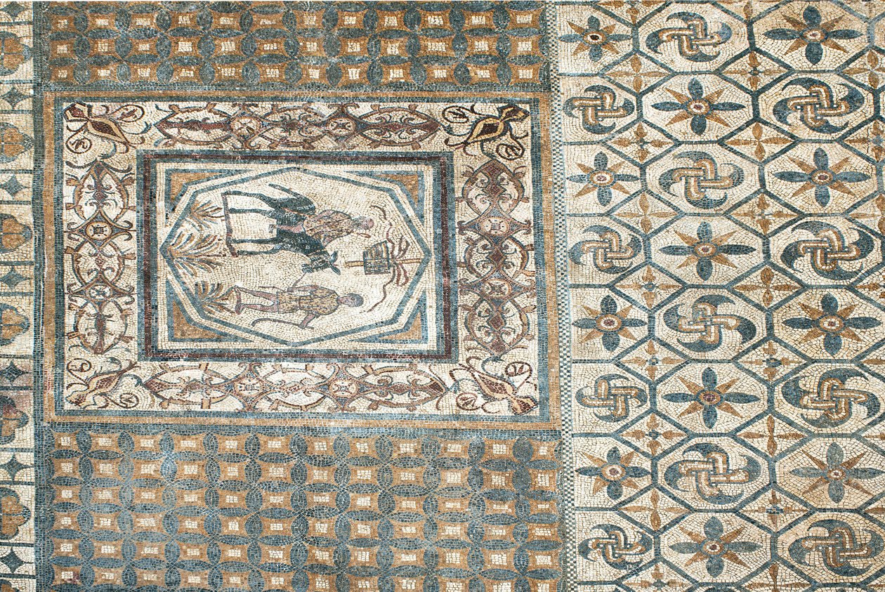 Rester af mosaikkerne i den romerske by af Roman