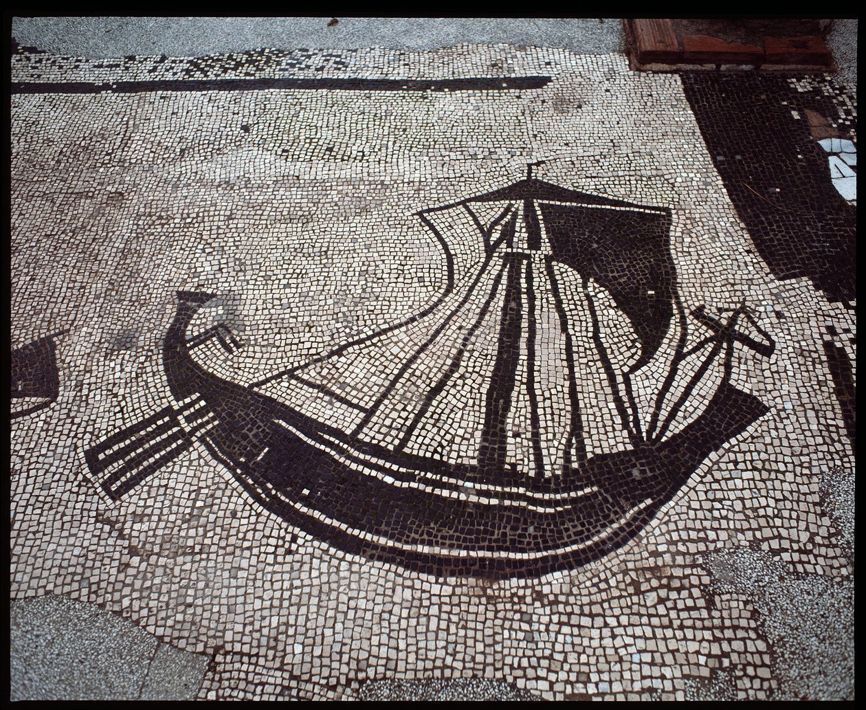 Romersk kunst: "Ship" Mosaic of the Seafarers Corporation, Place des Corporations af Roman