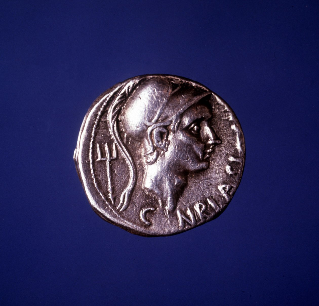 Sølvmønt med billedet af Scipio den afrikanske (235 f.Kr. - 183 f.Kr.). af Roman