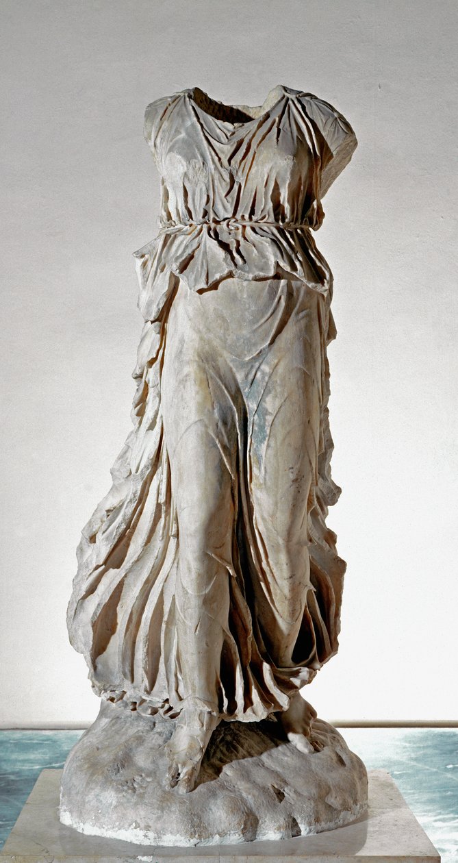 Hvid marmorstatue af Nike af Roman