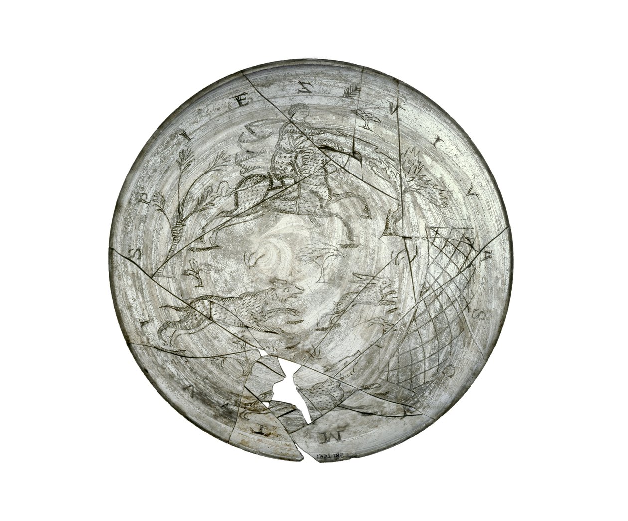Wint Hill Bowl, indgraveret med en jagtscene, sandsynligvis fra Rhinlandet, romersk, 4. århundrede (glas) af Roman