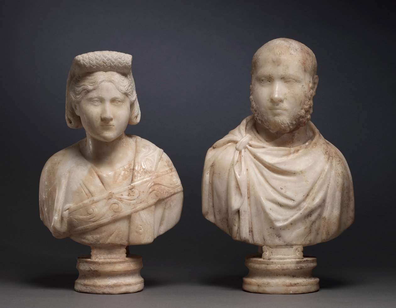 Portrætbuste af en aristokratisk mand og portrætbuste af en aristokratisk kvinde, ca. 270-280 (marmor) af Roman Imperial Period