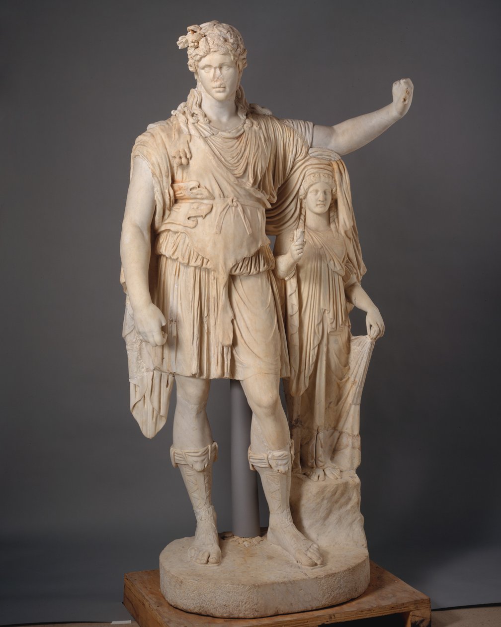 Statue af Dionysos lænet op ad en kvindeskikkelse ("Hope Dionysos"), 27 f.Kr.–68 e.Kr. (marmor) af Roman Imperial Period