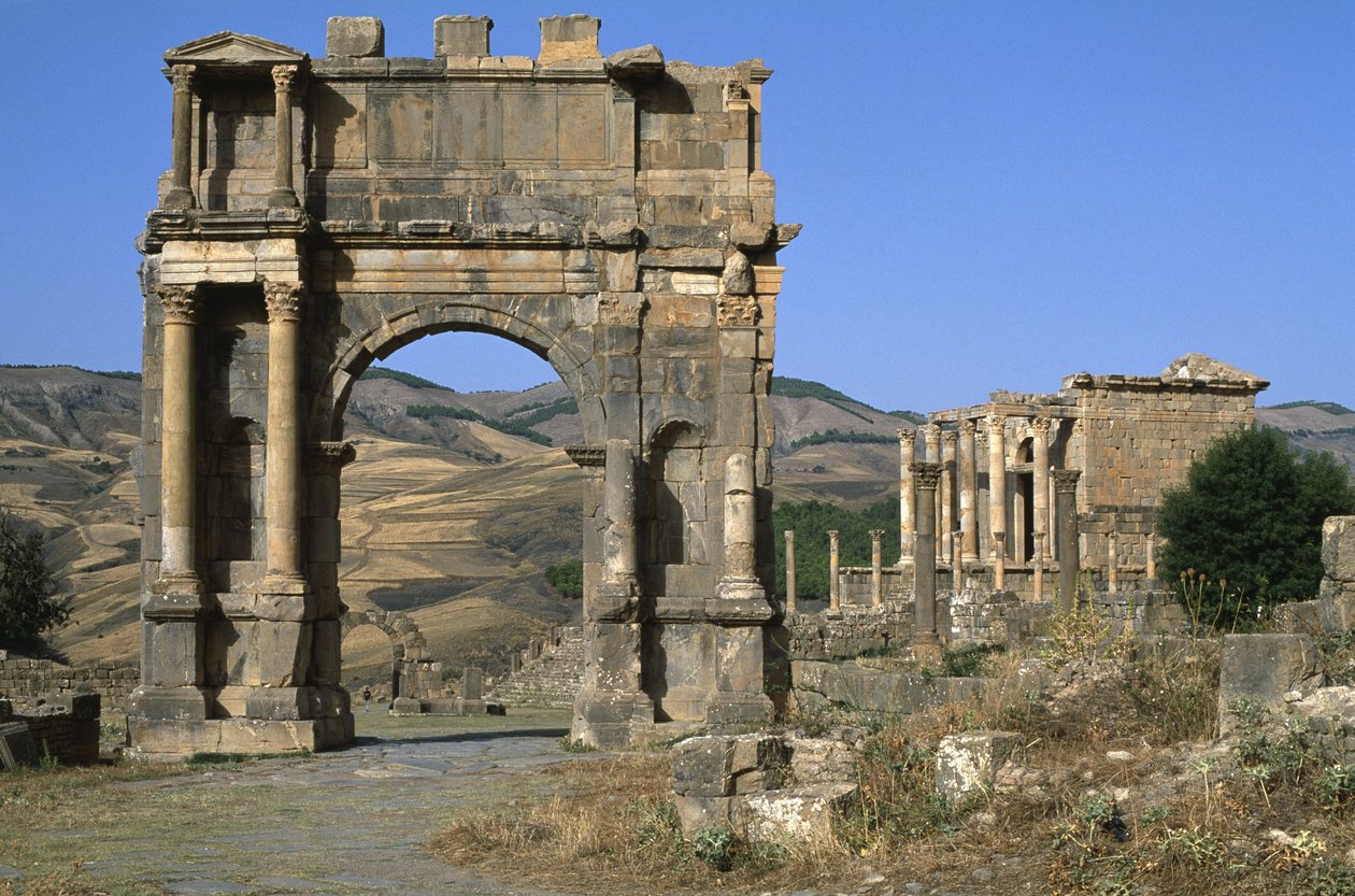 Triumfbue bygget til ære for kejser Caracalla, højkejsertid (27 f.Kr.-395 e.Kr.) af Roman Imperial Period