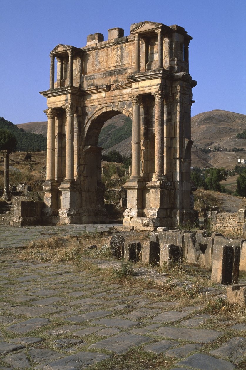 Triumfbue bygget til ære for kejser Caracalla, højkejsertid (27 f.Kr.-395 e.Kr.) af Roman Imperial Period