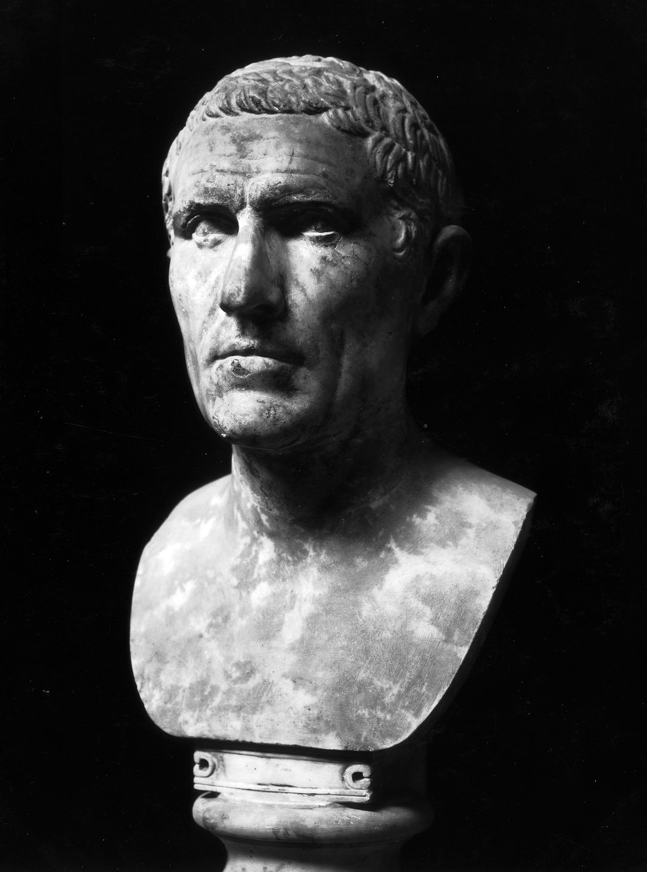 Buste af Marcus Claudius Marcellus (ca. 268-208 f.Kr.) (marmor) af Roman Roman
