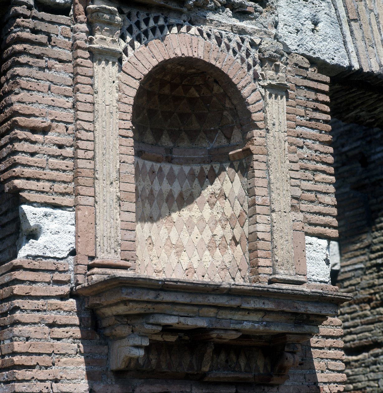 Casa del Laraire (Lararium) i Ostia (Ostia), i nærheden af Rom. af Roman Roman