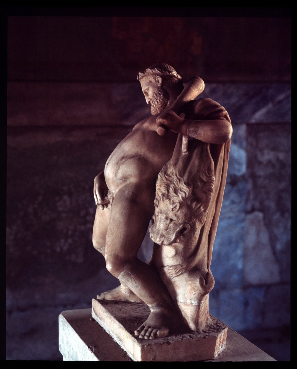 Beruset Hercules. Skulptur af House of Deers, 5. århundrede f.Kr. - 1. århundrede e.Kr af Roman Roman