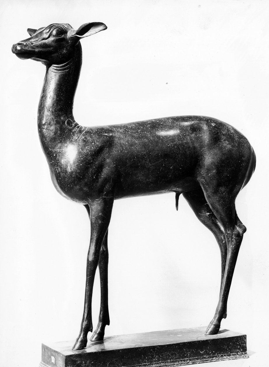 Figur af en hjort (bronze) af Roman Roman