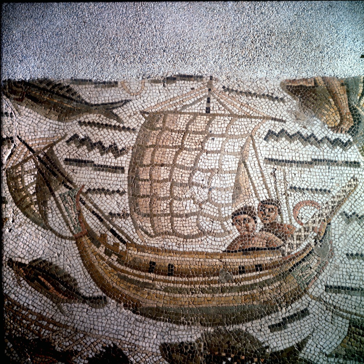 Fiskescene i Mosaic i Hippo, Algeriet. af Roman Roman