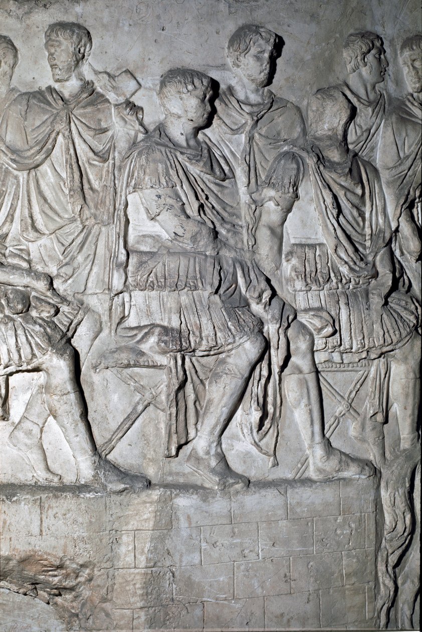 Romersk kunst: "" den romerske kejser Trajan på tribunen, der holder et krigsråd"" Form fra 1862, der gengiver basreliefferne af søjlen af Trajan (søjle Trajanus) (Colonna Traiana) i Rom bygget under kejser Trajans regeringstid ( 53-117). Trajane col af Roman Roman