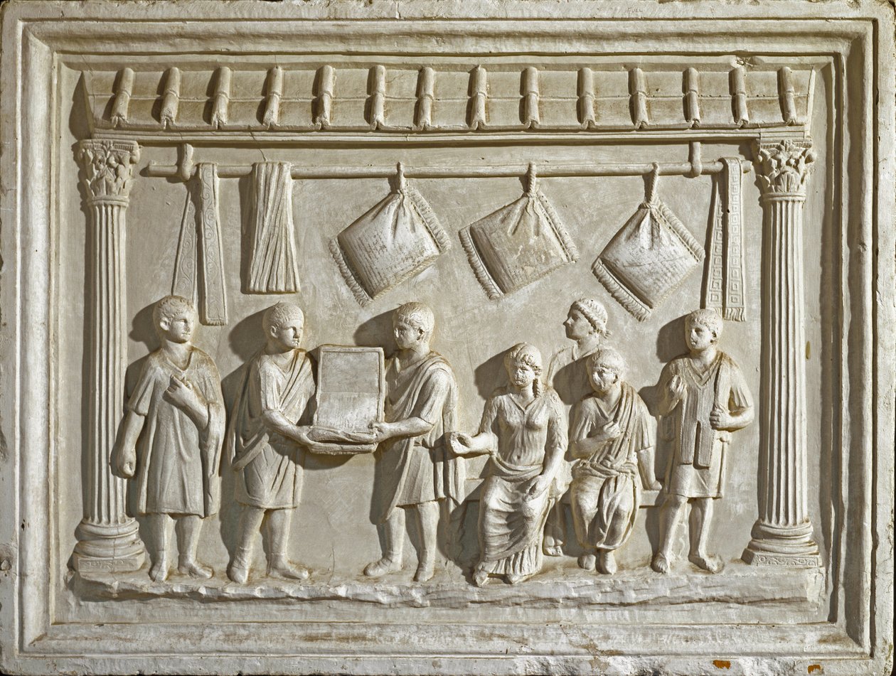 Romersk kunst: form, der repræsenterer et stof og gobeliner. Fra en original fra det 2. århundrede e.Kr. (lavrelief) af Roman Roman