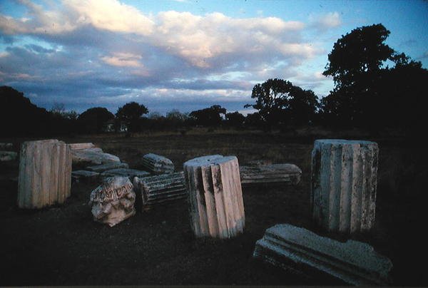Ruiner fra Athenas tempel af Roman Roman