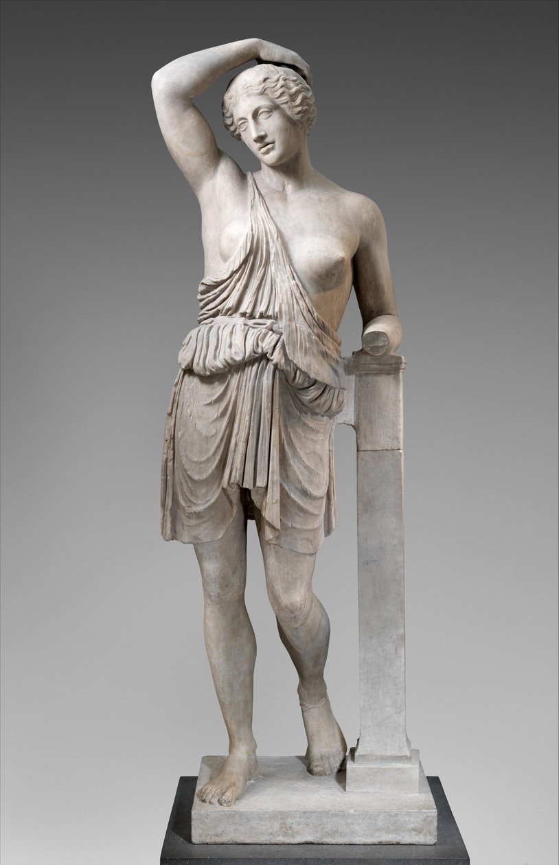 Statue af en såret Amazonas af Roman Roman