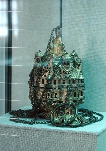 Røgelsekar af Gozbert (forgyldt metal) af Romanesque