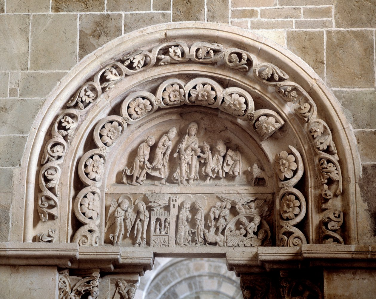 Sydportalen: bebudelsen, besøget, fødselen og tilbedelsen af magi (skulptur) af Romanesque
