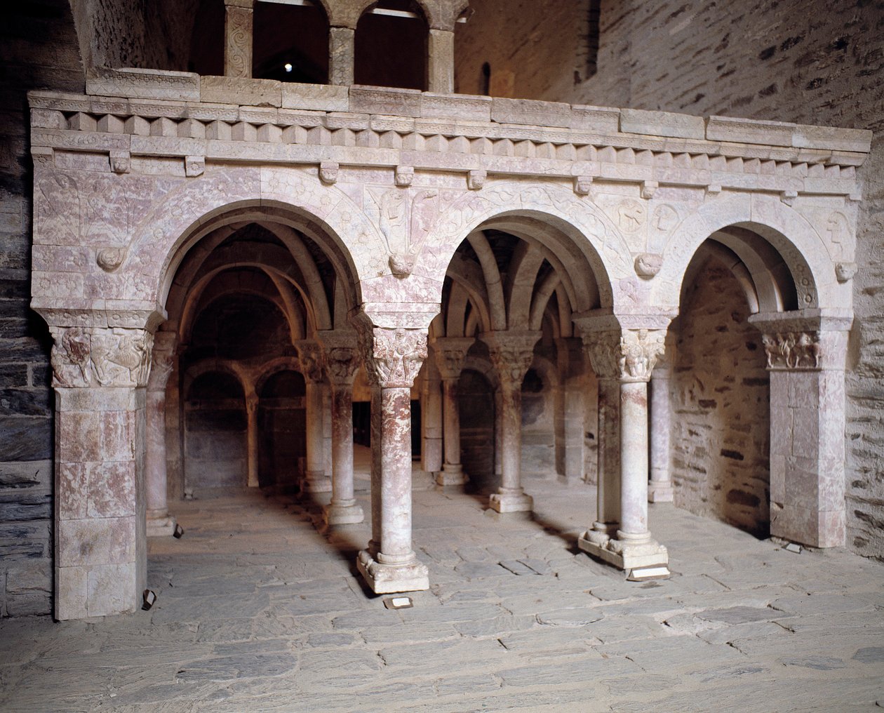 Udsigt over galleriet af Romanesque