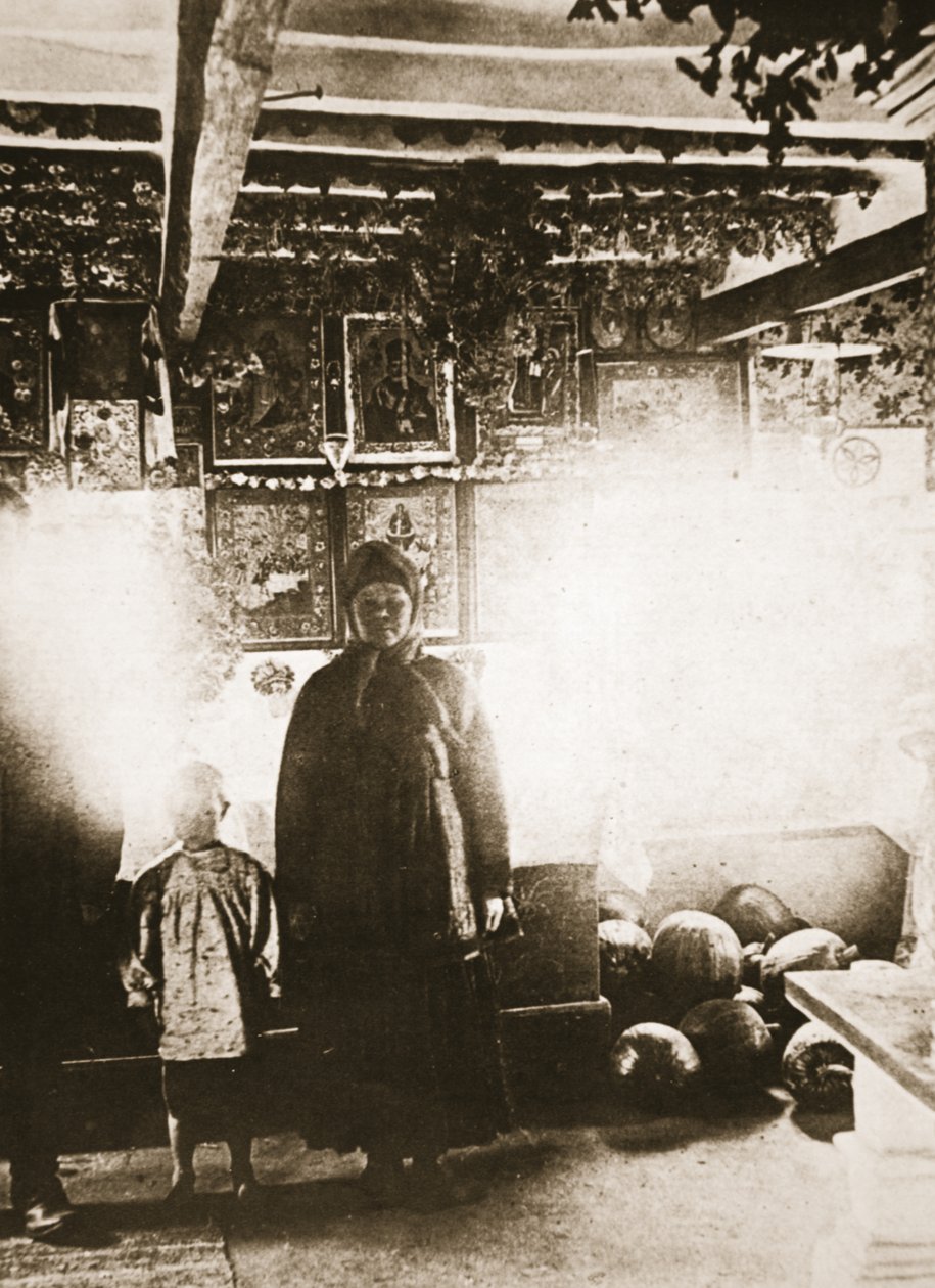 Interiør af en ukrainsk Khata (sepia foto) af Russian Photographer