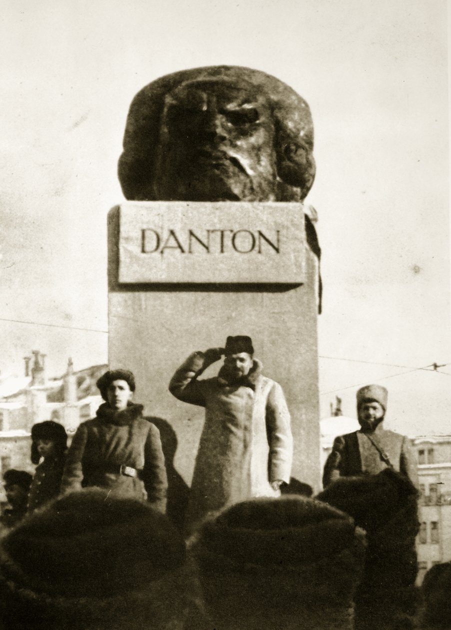 Lenin afslører Danton-monumentet, Moskva, 1919 (sepia-foto) af Russian Photographer