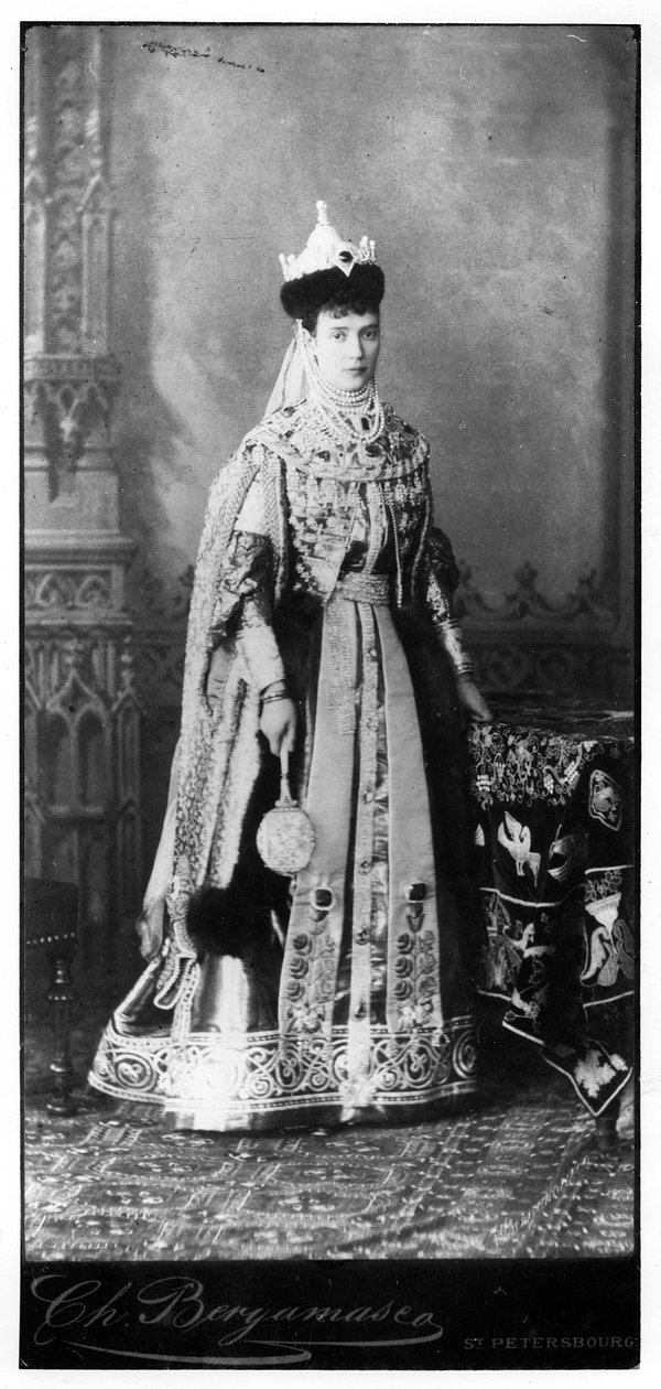Maria Feodorovna iført traditionel russisk kjole, ca. 1860