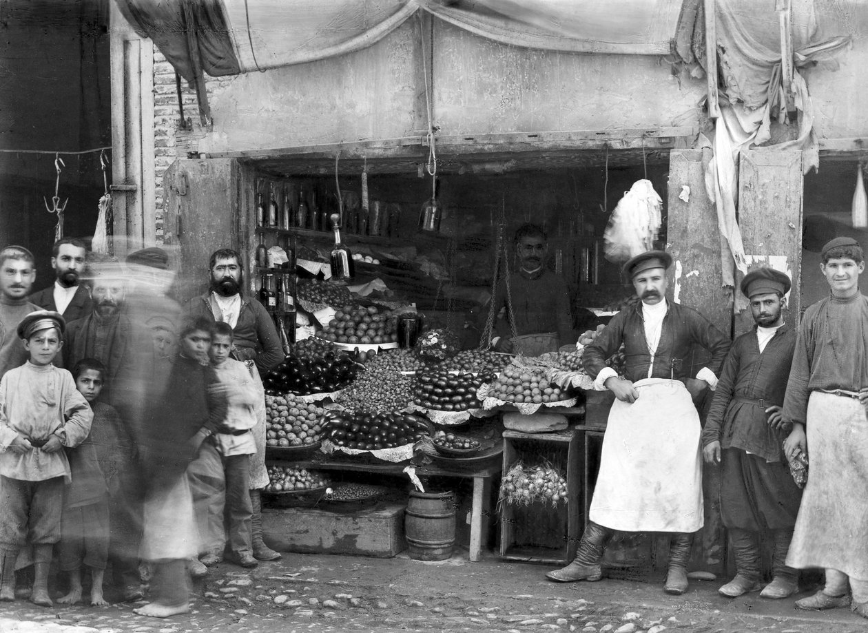 Markedsbod i St. Petersborg, ca. 1900 af Russian Photographer