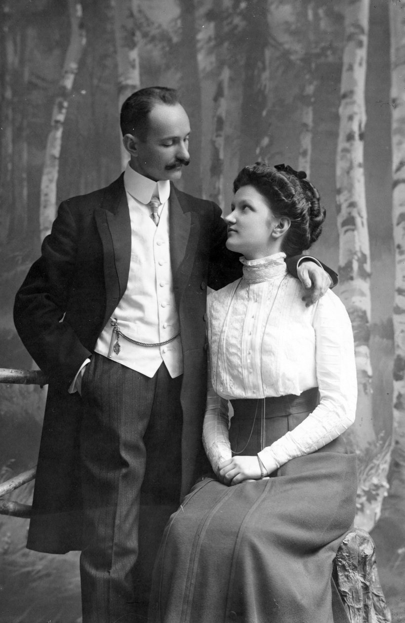 Pavel Zhukov med sin kone Anna, slutningen af 19. århundrede af Russian Photographer