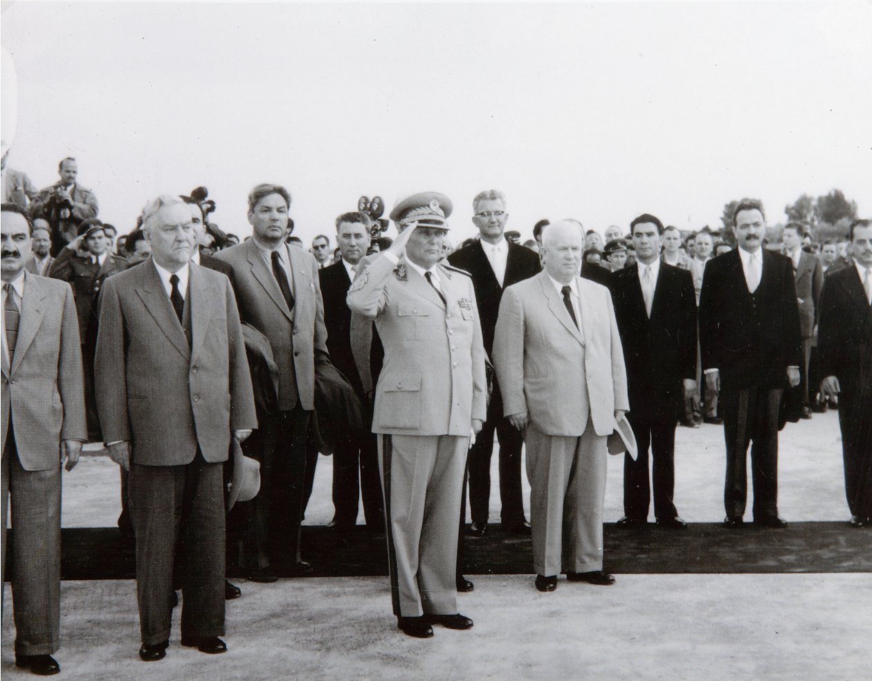 Den sovjetiske delegations ankomst til Beograd den 26. maj 1955 af Russian Photographer