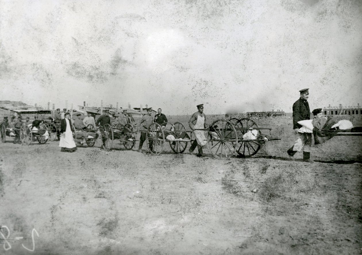 Transport af sårede, russisk-japansk krig, 1904 af Russian Photographer