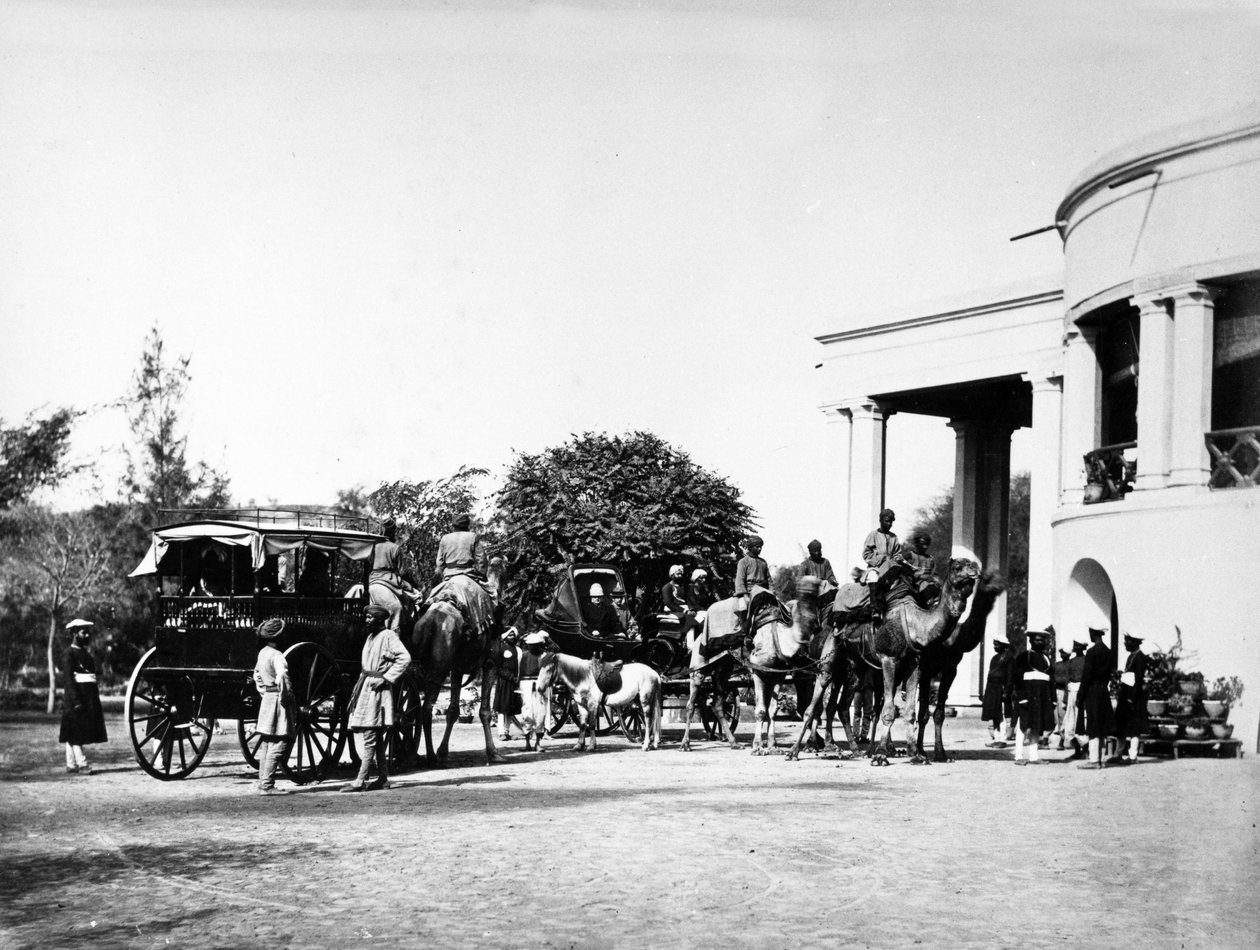 Løjtnantguvernør i Punjab og hans kamelvogn, 1864 af Samuel Bourne