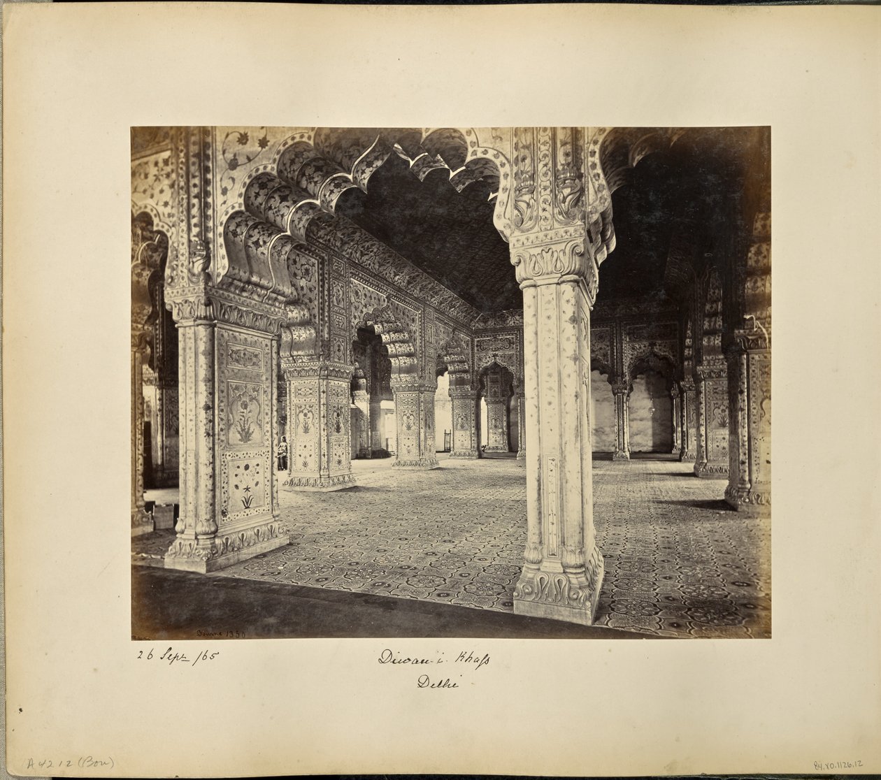Delhi; paladset, interiør af Diwan-i-Khas af Samuel Bourne