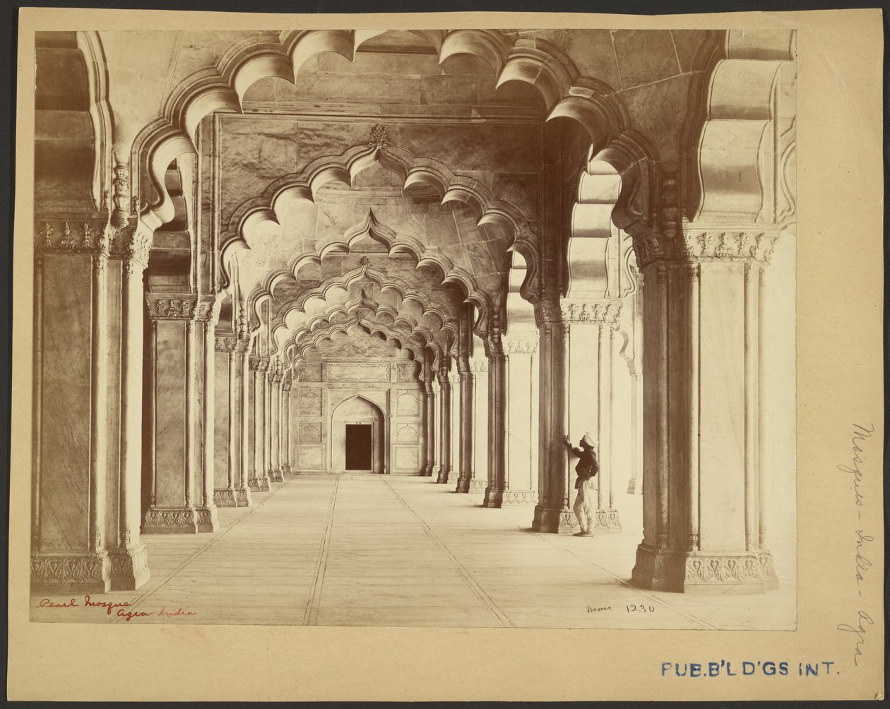 Perlemoskéen, Agra, Indien af Samuel Bourne