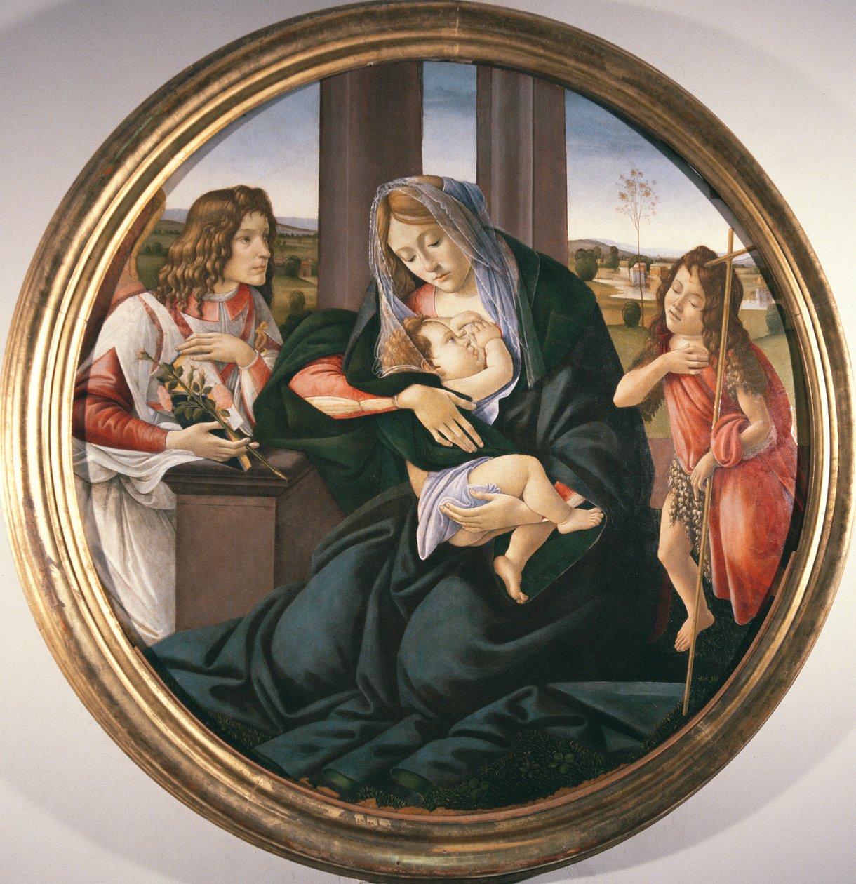 Madonna og barn med St.John Døberen og en engel af Sandro Botticelli