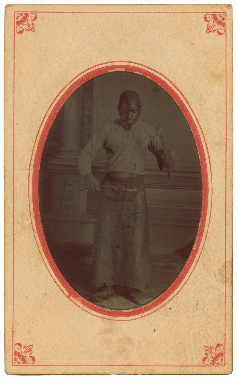 Portræt af en mand med værktøj,ca. 1875 (foto) af Sarah Luse Larimer