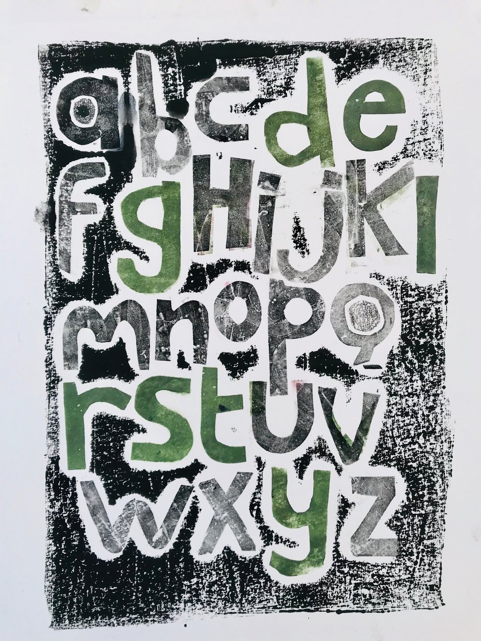 Alfabet, 2020, (monoprint) af Sarah Thompson Engels