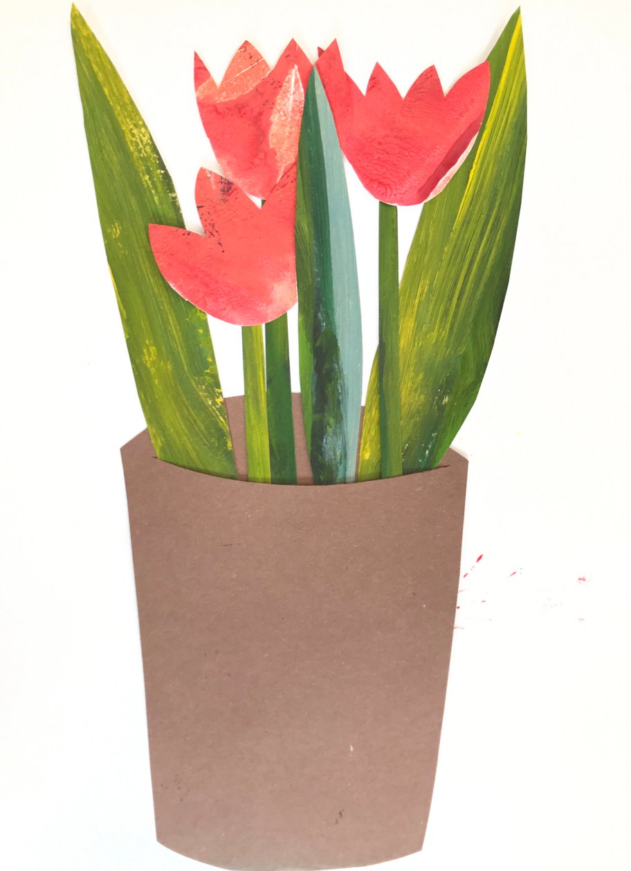Tulipaner i en potte, 2018 (collage) af Sarah Thompson Engels