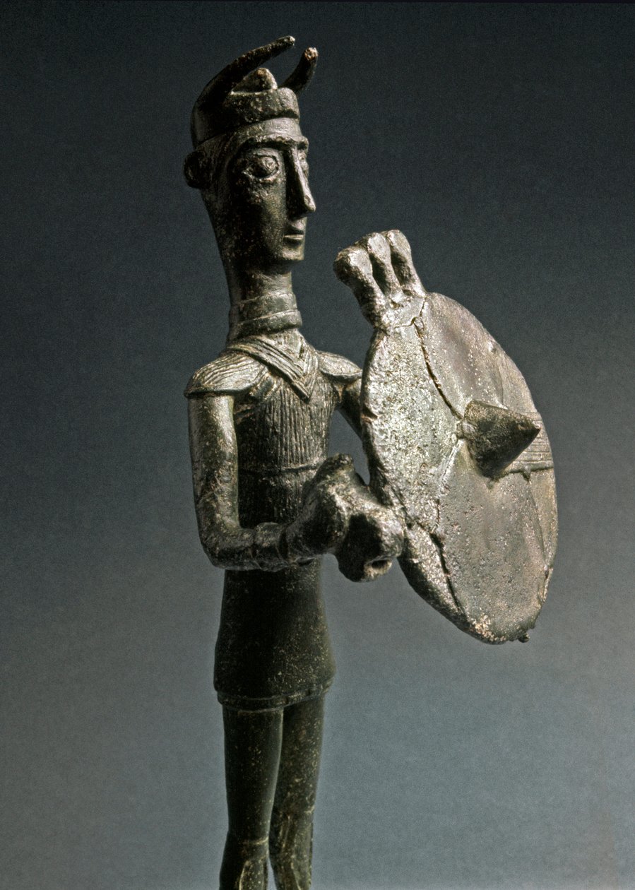 Nuragisk kultur (nuraghi) Sardinsk: bronzestatuette af kriger med skjold. 8.-7. århundrede f.Kr. Nationalmuseet for forhistorisk etnografi 
