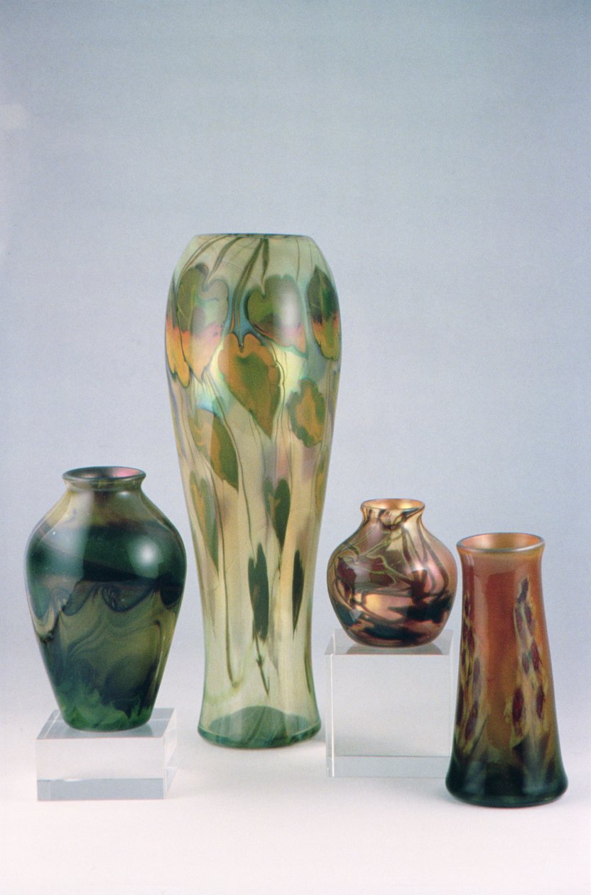 Tiffany & Co. vaser (glas) af School American