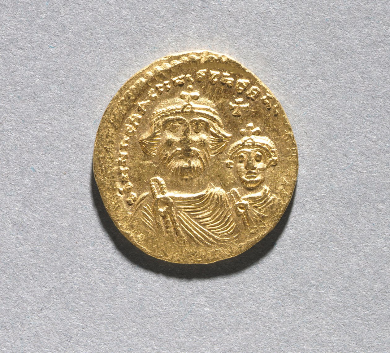 Solidus med Heraclius og hans søn Heraclius Constantine (forside), c.616-625 (guld) (se CVL 499741 for bagside) af School Byzantine