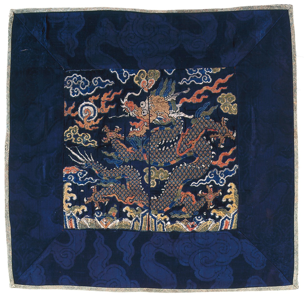 Insignia Square, Fire Claw Dragon (foto) af School Chinese