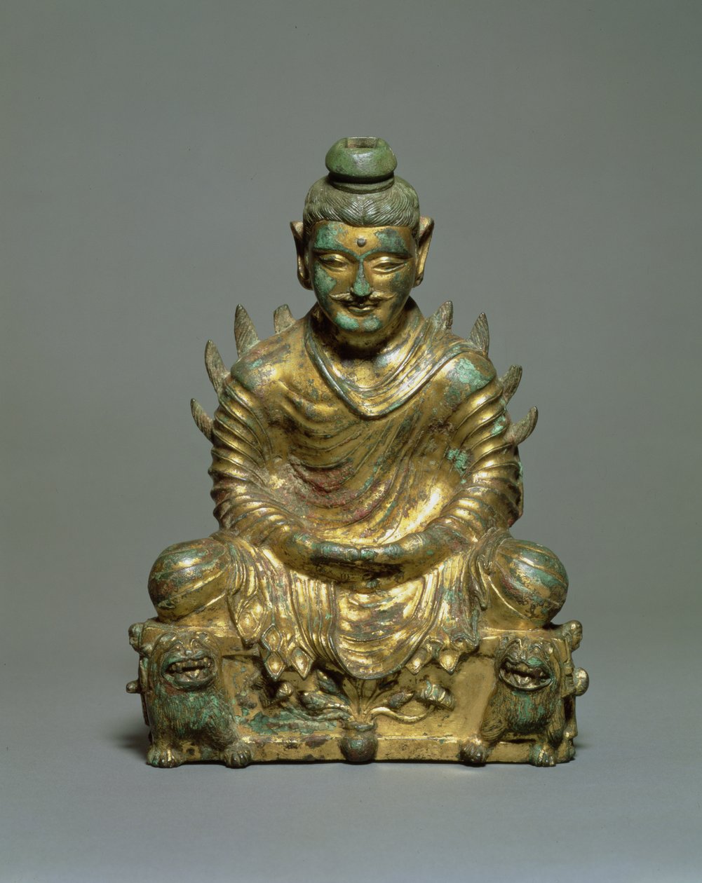 Siddende Buddha med flammende skuldre, kinesisk seks dynastier periode, Northern Wei dynasti, 3.-5. århundrede (forgyldt bronze) af School Chinese