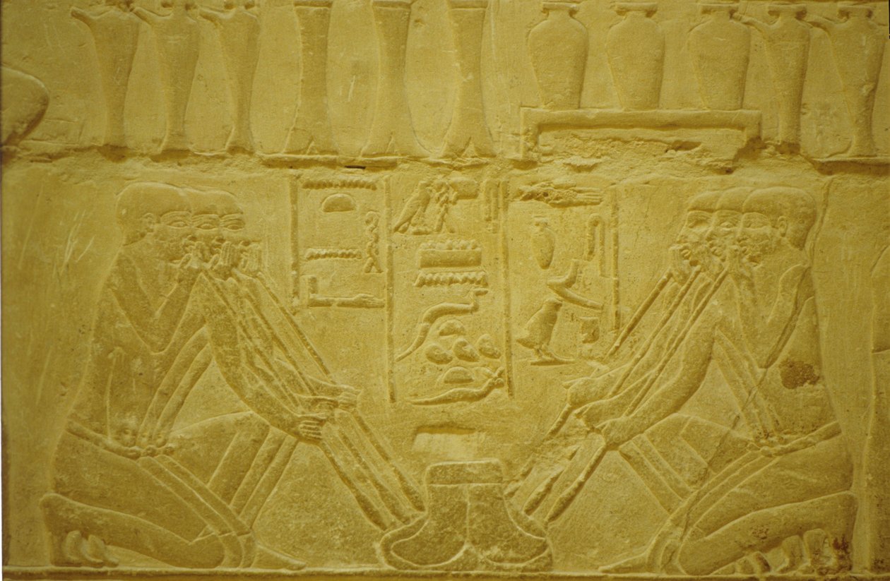 Det gamle Egypten, Vægudskæring, Guldsmede smelter guld, Merereuka Mastaba/Tombe, 6. dyn, Saqqara, Egypten (foto) af School Egyptian