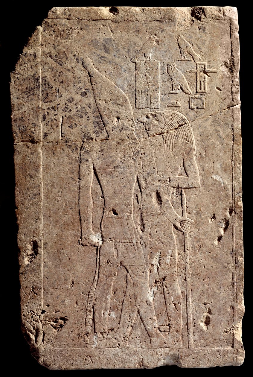 Egyptisk antikvitet: kalkstensrelief, der forestiller kong Qahedjet (Kahedjet) omfavnelse af guden Horus. Gammelt imperium. Slutningen af det 3. dynasti. 2700-2620 f.Kr. Paris, Louvre-museet af School Egyptian